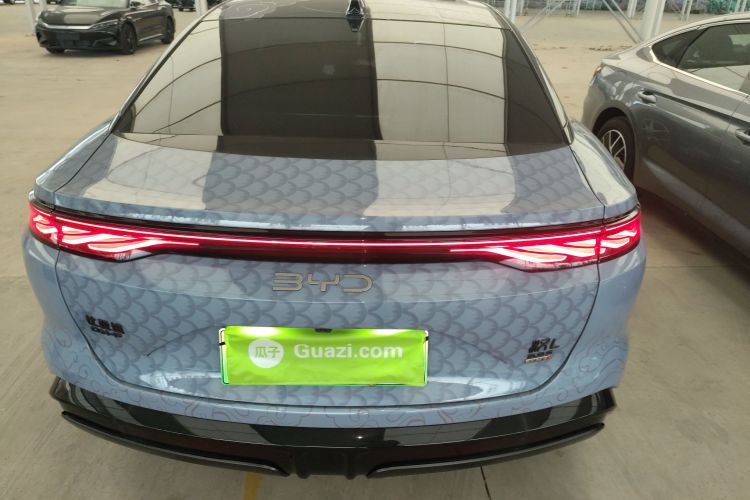 BYD HanL 2025 car image #6