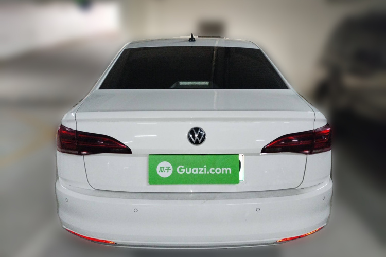 Volkswagen Bora Pure Electric 2021 صورة سيارة #6