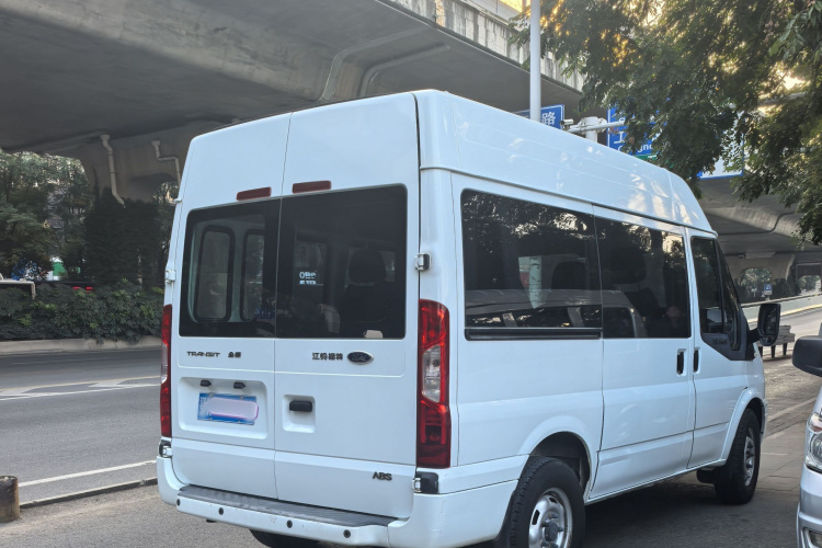 Ford New Transit 2017 car image #6