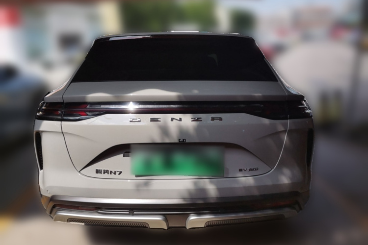 Denza N7 2024 car image #6