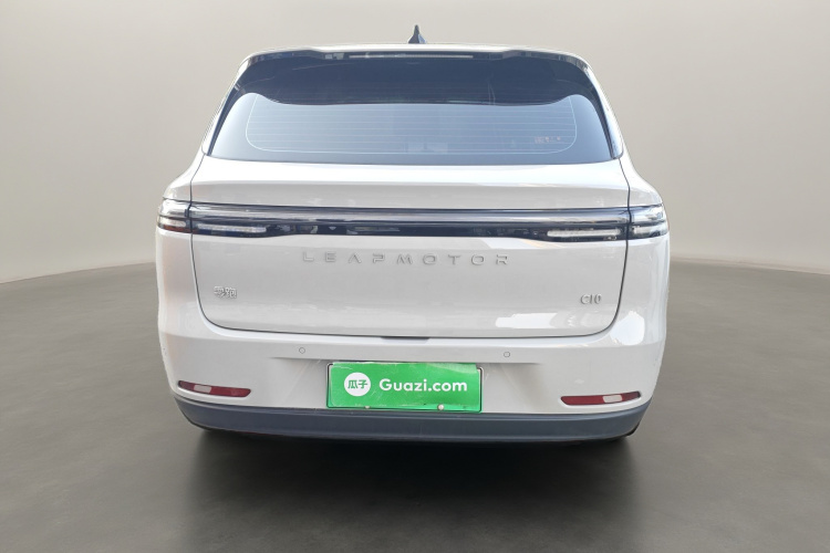 零跑汽车 零跑C10 2025 汽车图片 #6