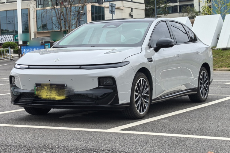 零跑汽车 零跑B01 2025 汽车图片 #6