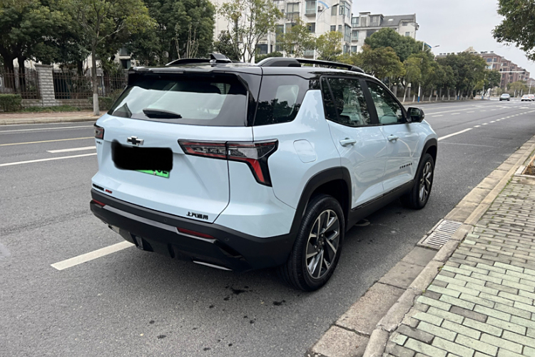 Chevrolet Equinox Plus 2024 car image #6