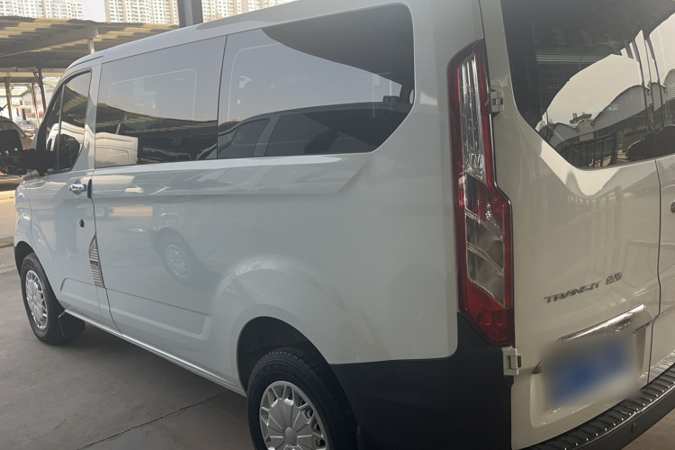 Ford Transit 2020 immagine di auto #6