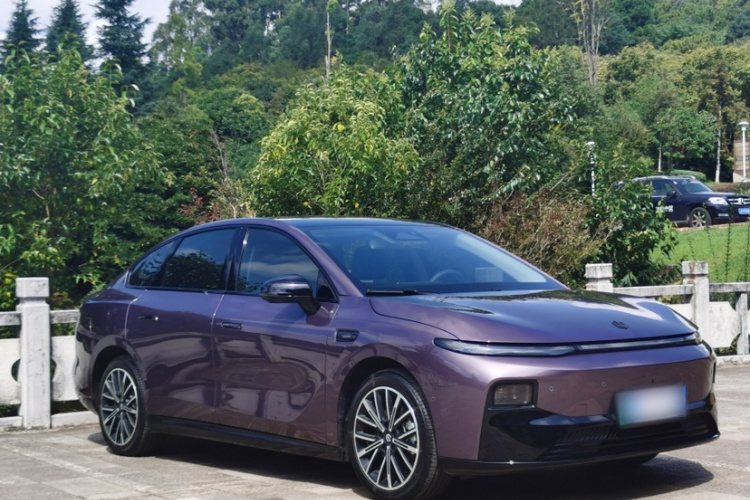 零跑汽车 零跑B01 2025 汽车图片 #6