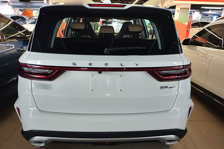 GEELY OkavangoPRO 2025 #6 GEELY OkavangoPRO 2025 car image #6