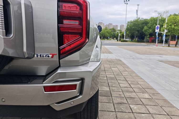 Tank 400 2025 car image #6