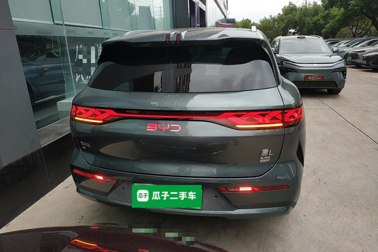 BYD Tang L 2025 immagine di auto #6