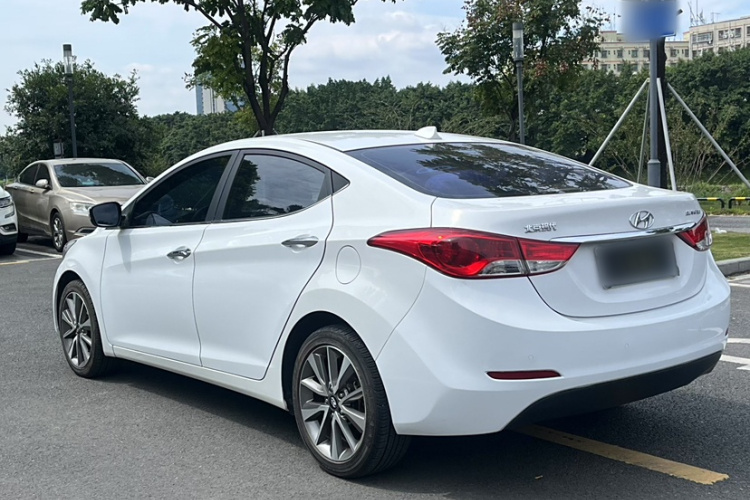 现代 朗动 2015 汽车图片 #6