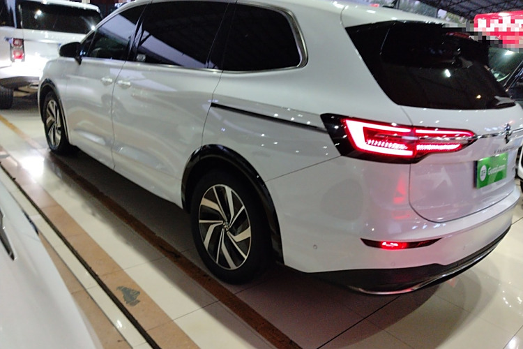 Volkswagen Viloran 2021 #6 Volkswagen Viloran 2021 car image #6