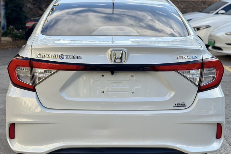 Honda Envix 2020 #6 Honda Envix 2020 car image #6