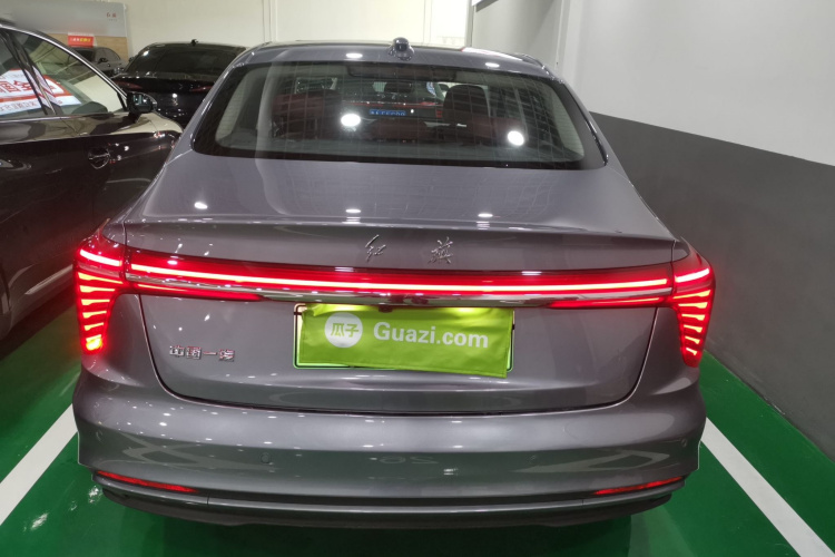 HongQi H5 PHEV 2025 #6 HongQi H5 PHEV 2025 immagine di auto #6