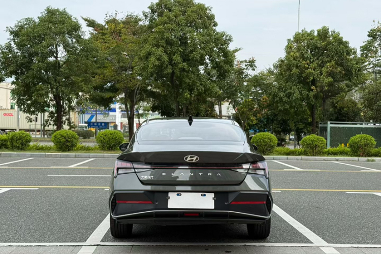 Hyundai Elantra EV 2023 #6 Hyundai Elantra EV 2023 car image #6