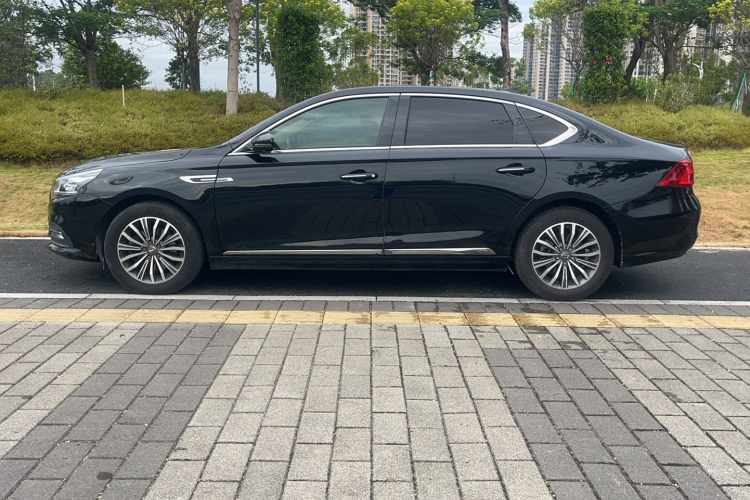 GAC Trumpchi GA8 2016 car image #6