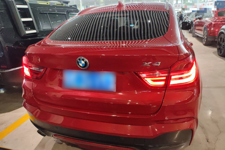 BMW X4 M40i 2018 #6 BMW X4 M40i 2018 immagine di auto #6