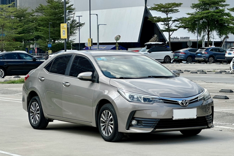 丰田 卡罗拉 2018 汽车图片 #6