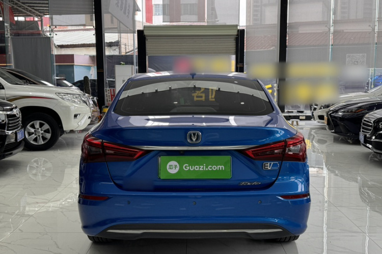 Changan Eado EV 2019 image de voiture #6