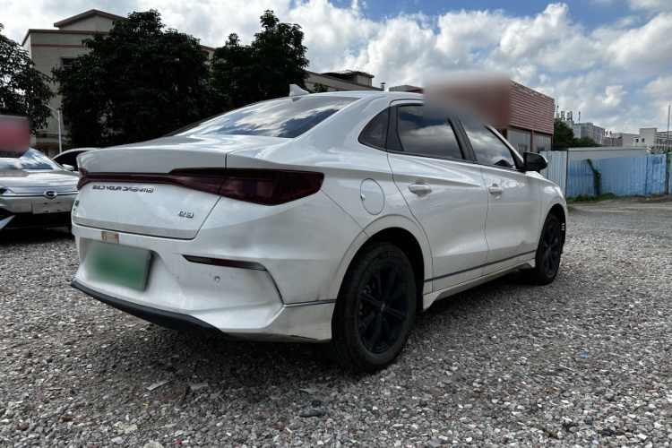 BYD e3 2024 #6 BYD e3 2024 immagine di auto #6