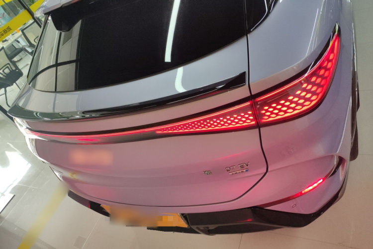 BYD Sea Lion 07 EV 2025 #6 BYD Sea Lion 07 EV 2025 car image #6