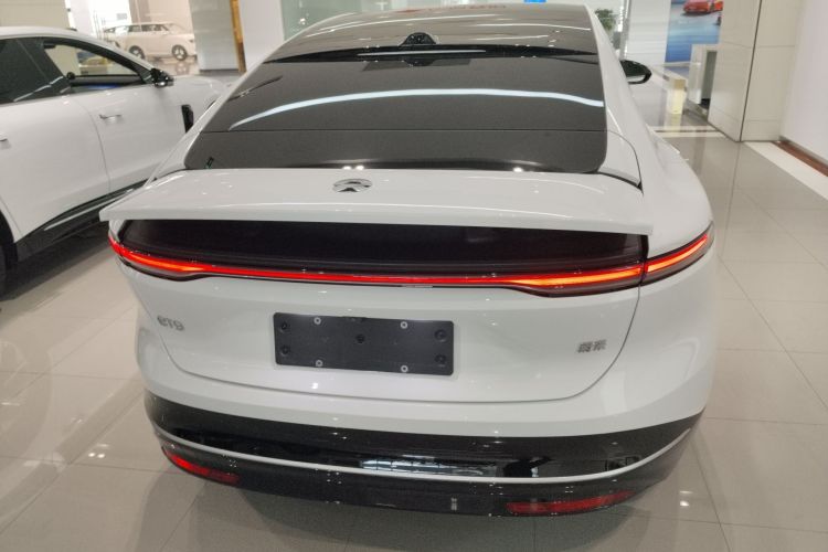 蔚来 蔚来ET9 2025 汽车图片 #6