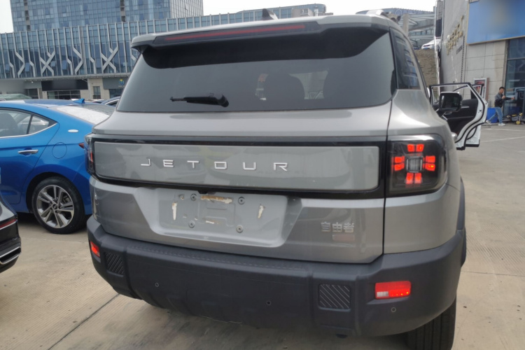 Jetour Freeman 2025 car image #6