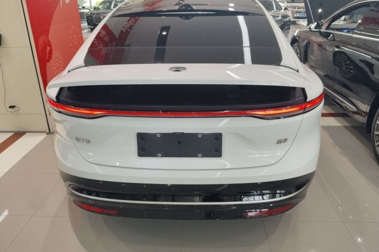 NIO ET9 2025 image de voiture #6