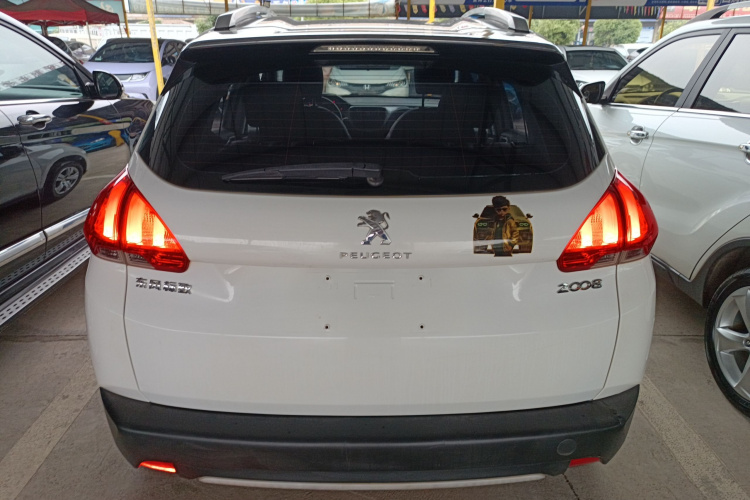 Peugeot 2008 2016 image de voiture #6