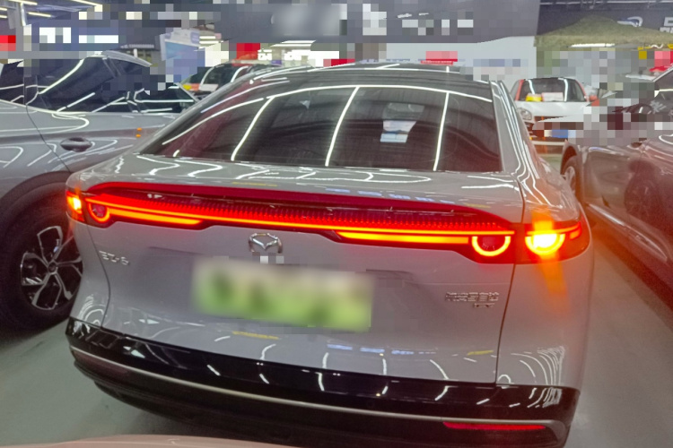 马自达 马自达EZ-6 2024 汽车图片 #6