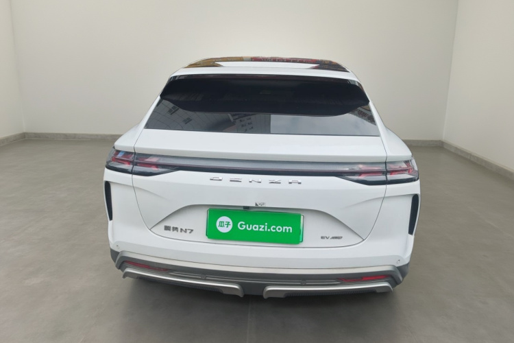 Denza N7 2023 car image #6