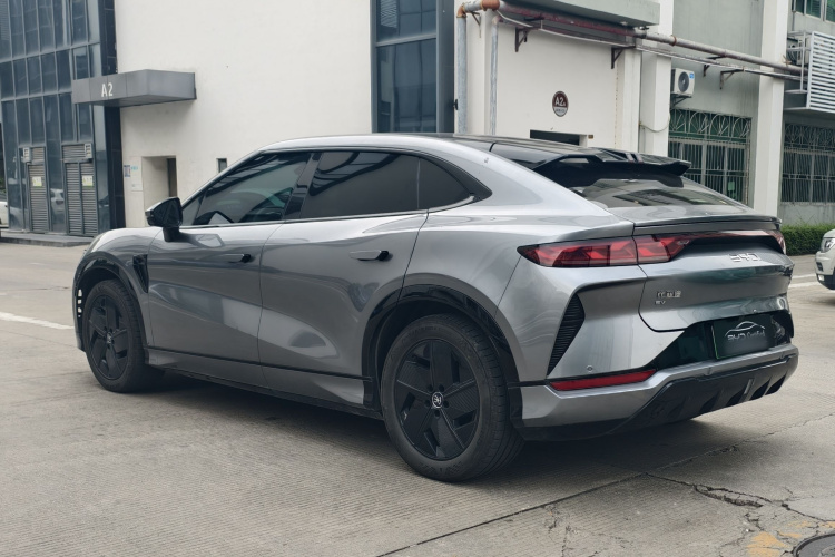 BYD SongL EV 2024 #6 BYD SongL EV 2024 car image #6