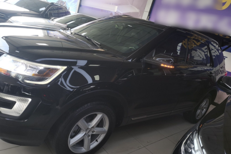 Ford Explorer (Imported) 2018 car image #6