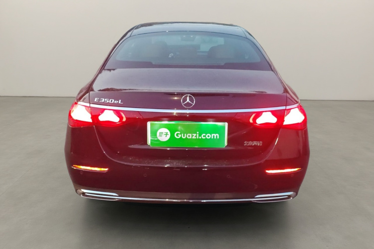 Mercedes-Benz E Class New Energy 2025 immagine di auto #6