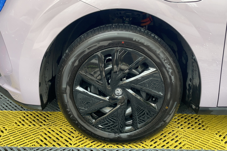 MG 4 EV 2025 #6 MG 4 EV 2025 car image #6