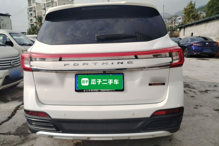 T5 2019 car image #6