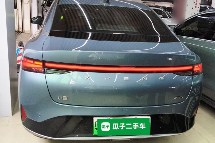 Xpeng P5 2023 #6 Xpeng P5 2023 car image #6