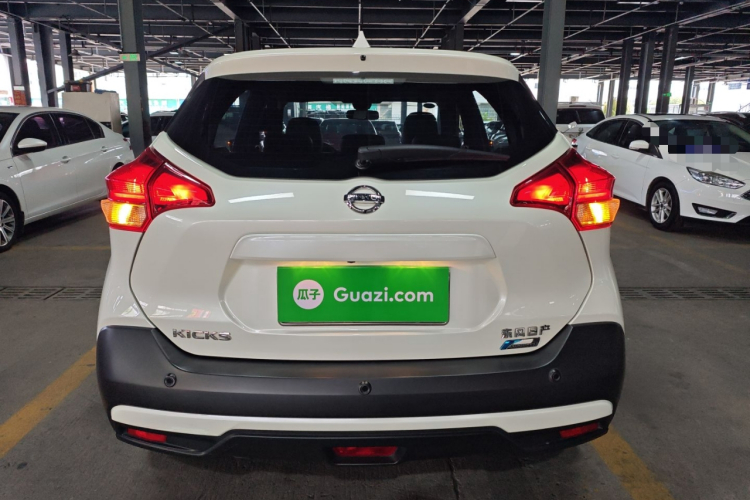 Nissan Kicks 2017 imagen de coche #6