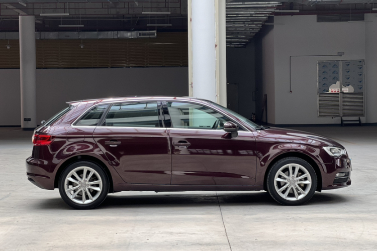 Audi A3 2015 car image #6