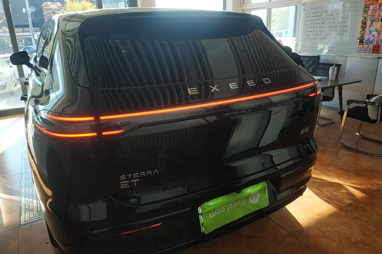 Exceed Stellar Era ET 2025 car image #6