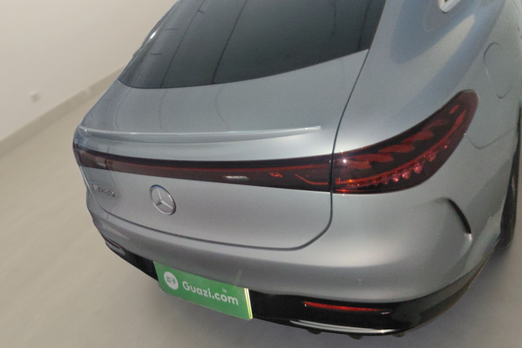 Mercedes-Benz EQS Class 2024 car image #6