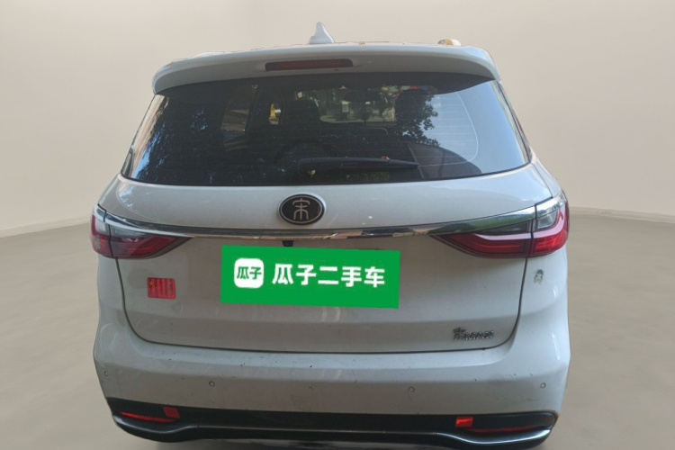BYD Song MAX 2017 car image #6