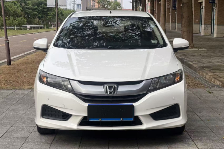 Honda City 2016 изображение автомобиля #6