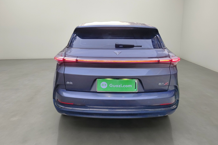 哪吒汽车 哪吒X 2023 汽车图片 #6