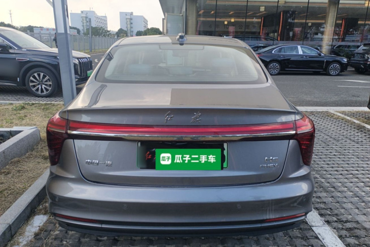 HongQi H5 PHEV 2025 #6 HongQi H5 PHEV 2025 immagine di auto #6