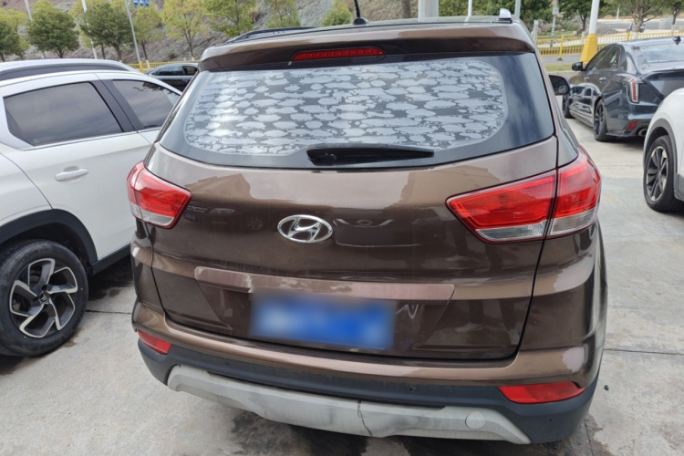 Hyundai ix25 2018 #6 Hyundai ix25 2018 car image #6