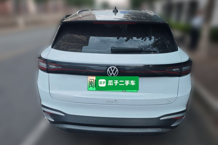 Volkswagen ID.4 X 2023 صورة سيارة #6