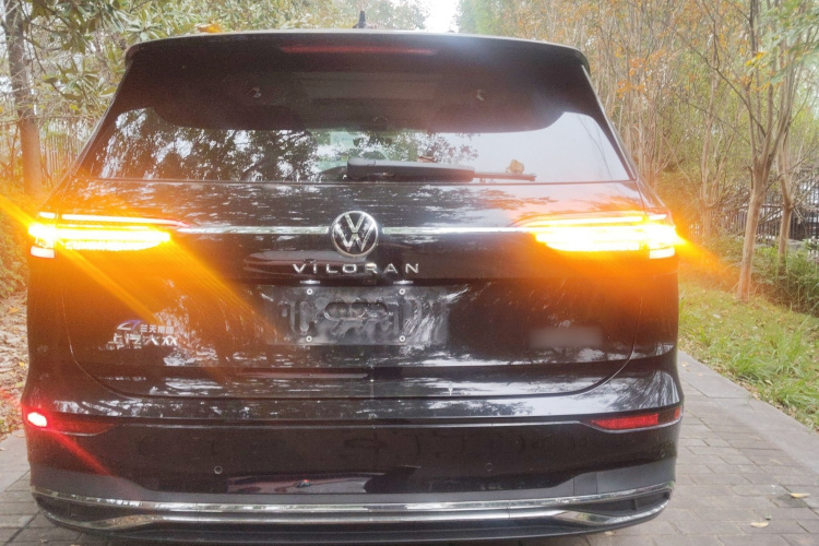 Volkswagen Viloran 2024 immagine di auto #6