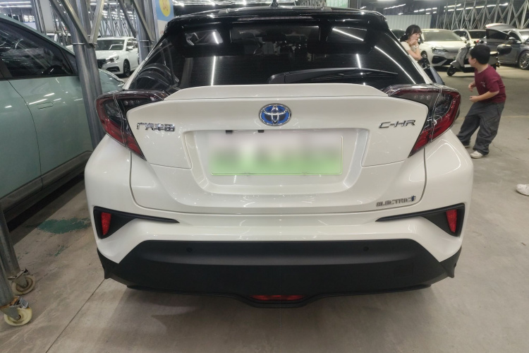 Toyota C-HR EV 2020 #6 Toyota C-HR EV 2020 immagine di auto #6