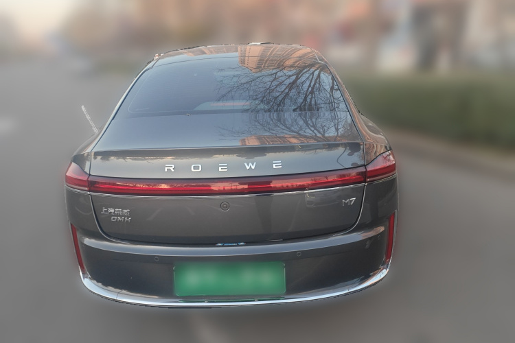 Roewe M7 DMH 2025 car image #6