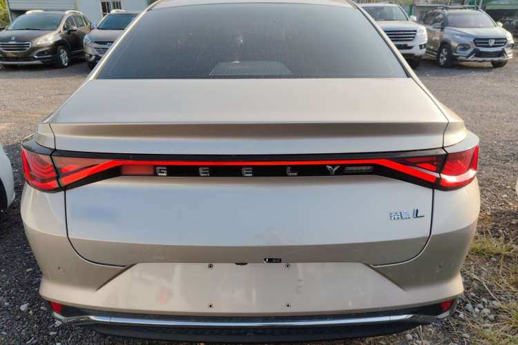 GEELY Emgrand L 2022 immagine di auto #6