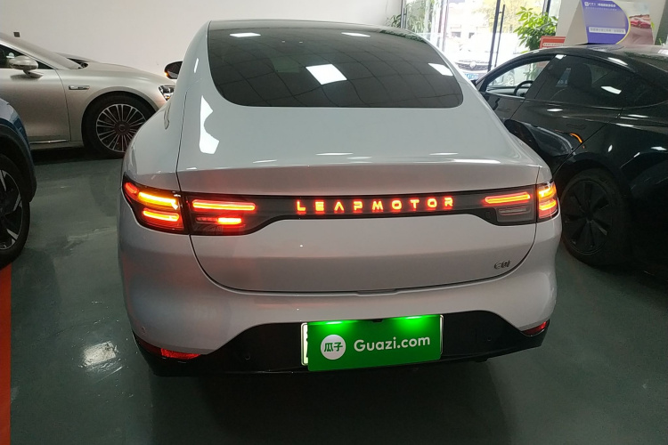 零跑汽车 零跑C01 2023 汽车图片 #6